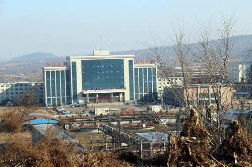 液壓架柱式鉆機策馬加鞭趕往內(nèi)蒙 一孔穿芯獲盛贊